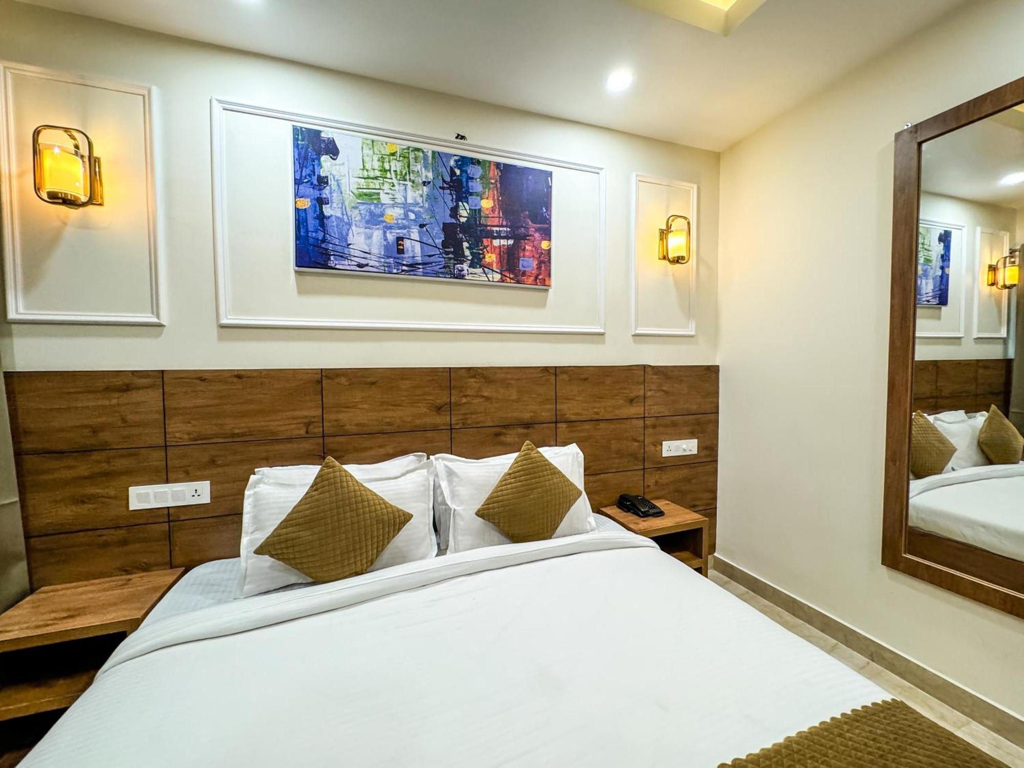 Hotel Nirvana Bliss, Behind Parmarth Niketan Rishīkesh Екстериор снимка